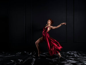 Scopri di più sull'articolo Grace in Every Frame: Aneesa\’s Exquisite Fashion Photography Chronicles the Essence of Elegance and Style